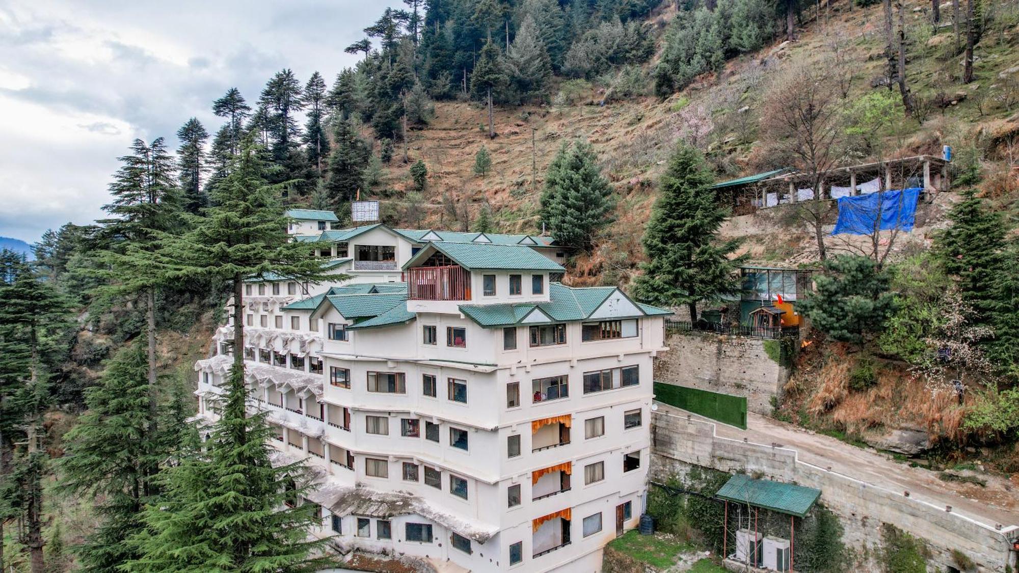 Hotel Himalayan Monal By Blueko Hotels Manāli Kültér fotó